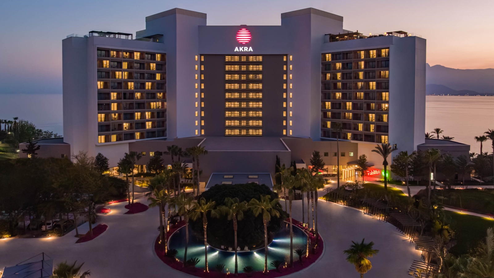 Akra Hotel