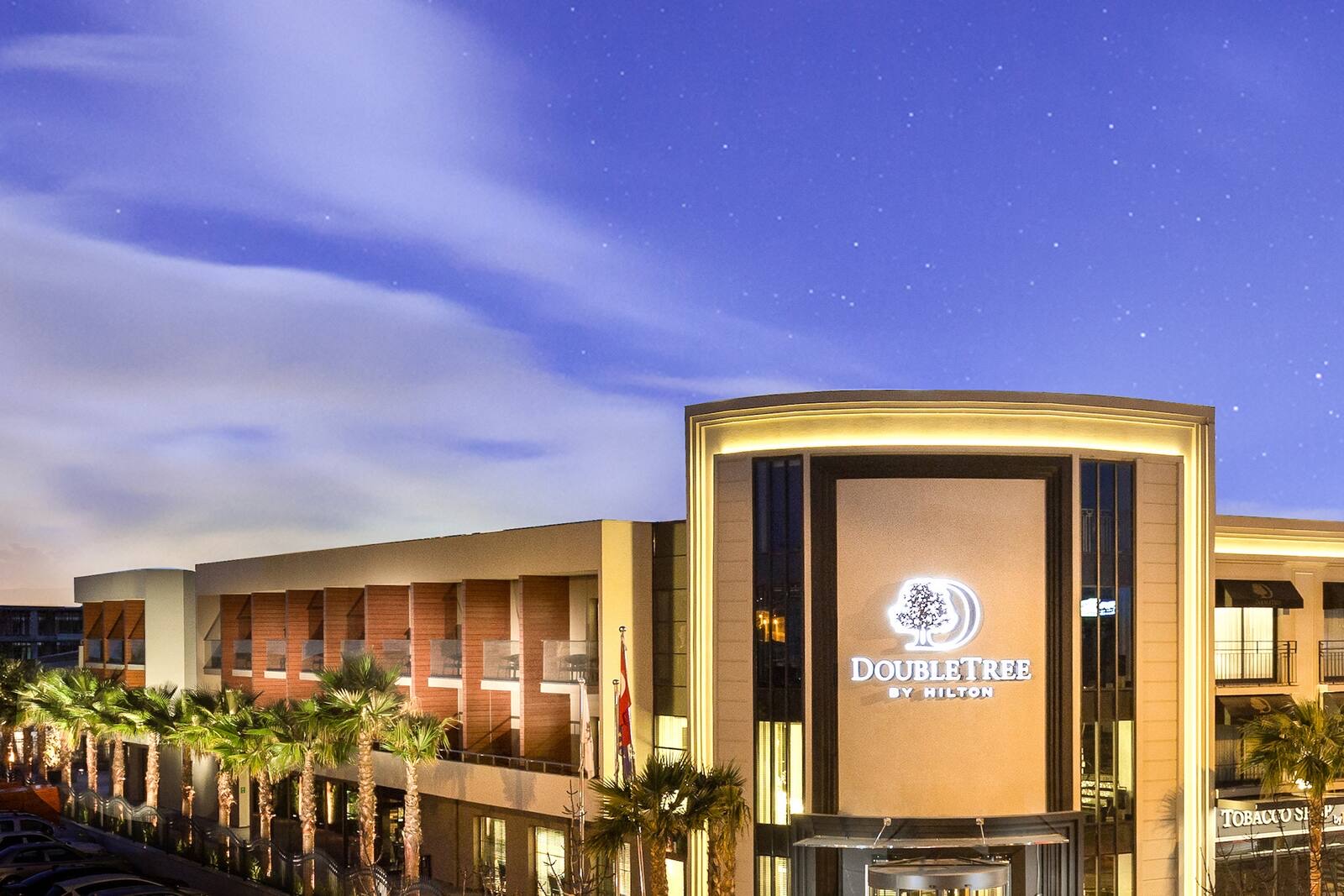 DoubleTree by Hilton Izmir Airport